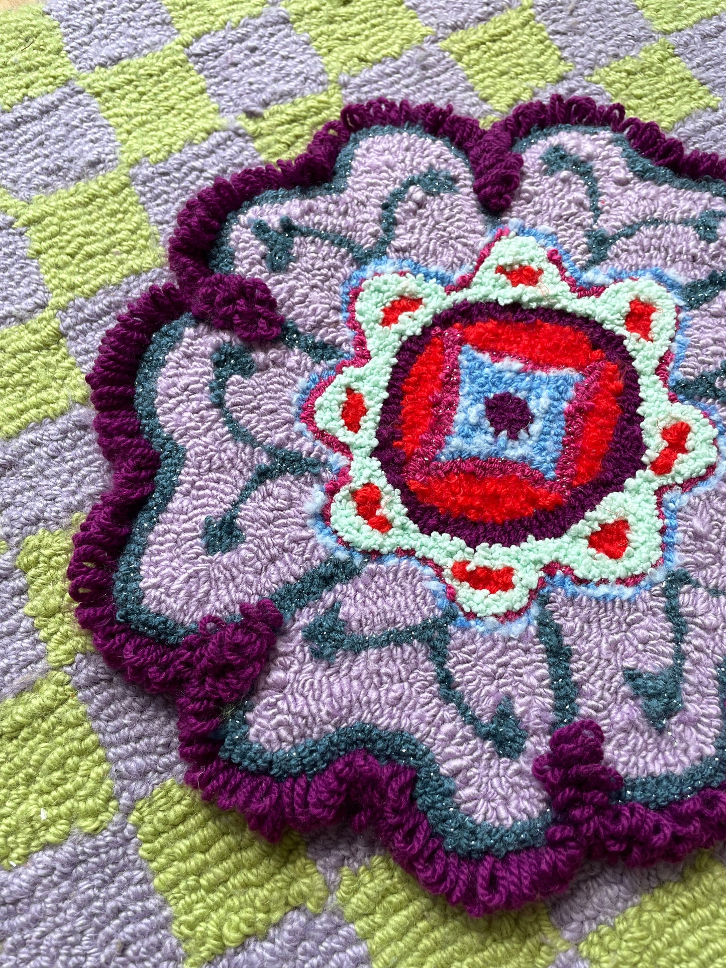 Petite fleur 3D psychédélique (tapisserie murale)