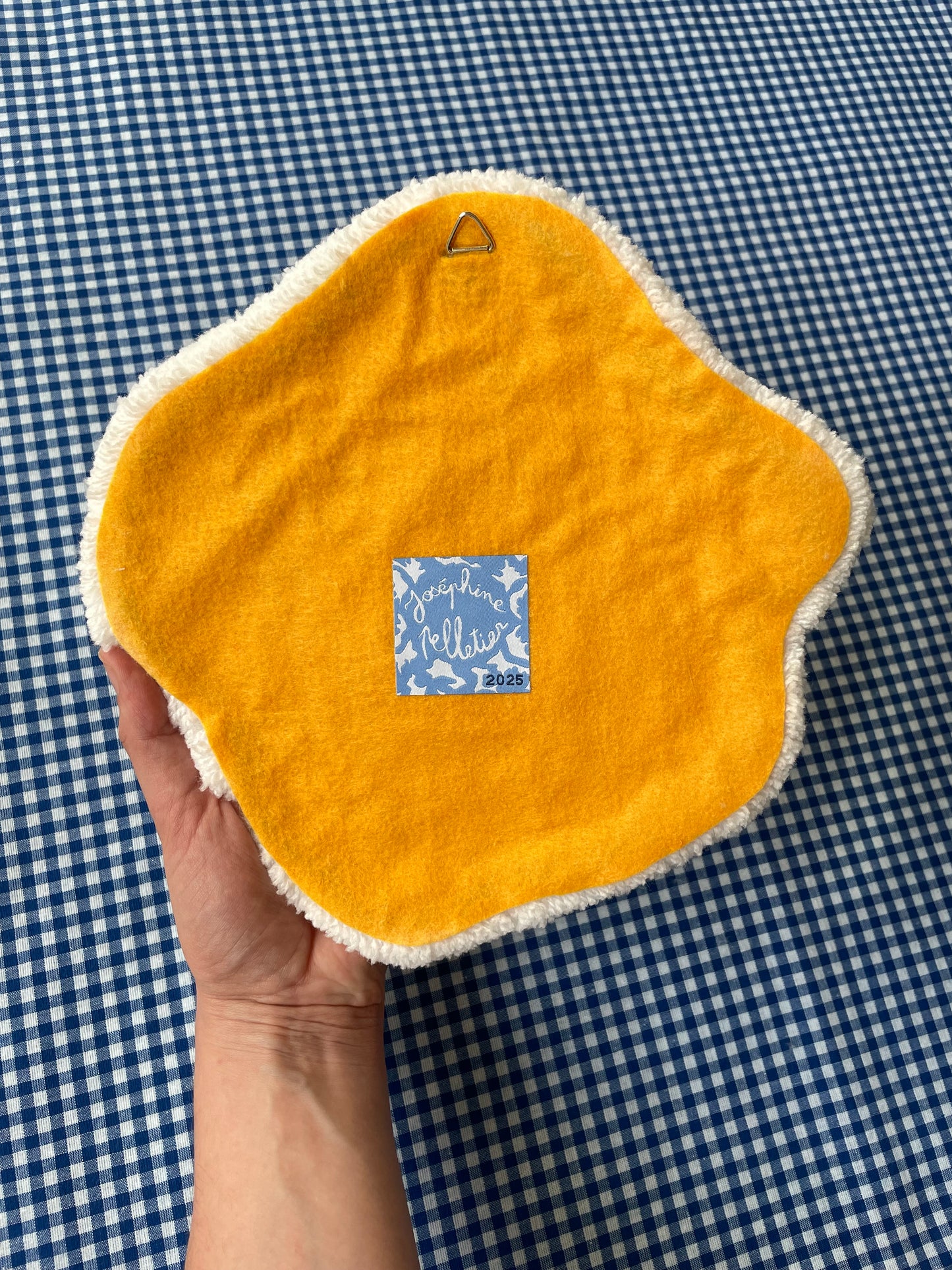 Œuf au plat tufté • moyen (à suspendre ou poser)