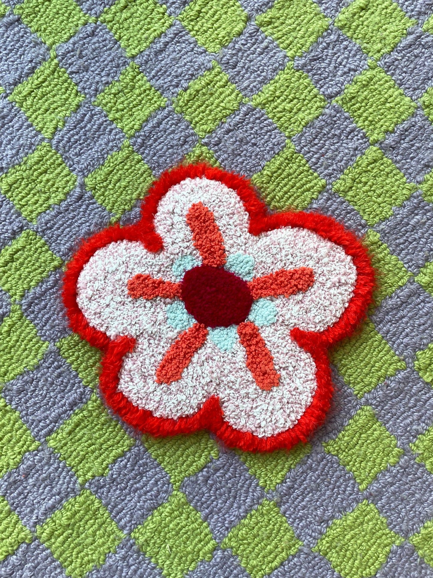 Petite fleur 3D psychédélique (tapisserie murale)