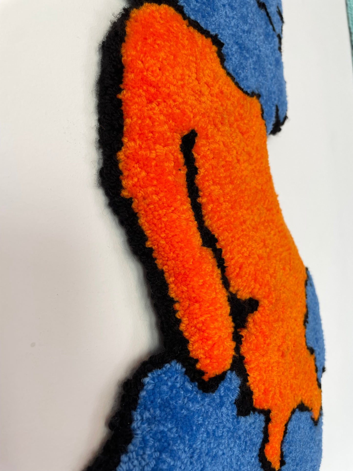 « Wolfgang » Tapisserie caniche décoration murale tufting