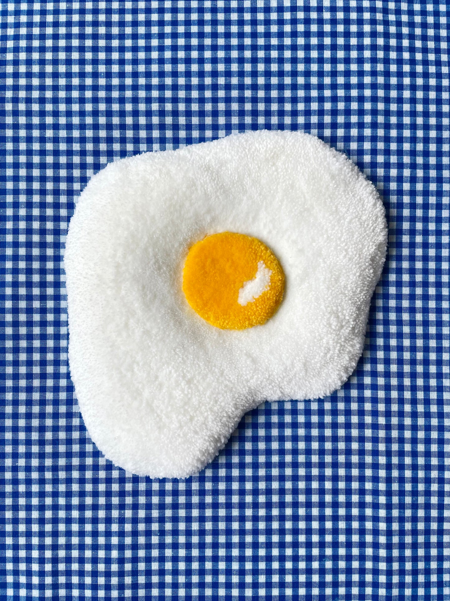Œuf au plat tufté • moyen (à suspendre ou poser)