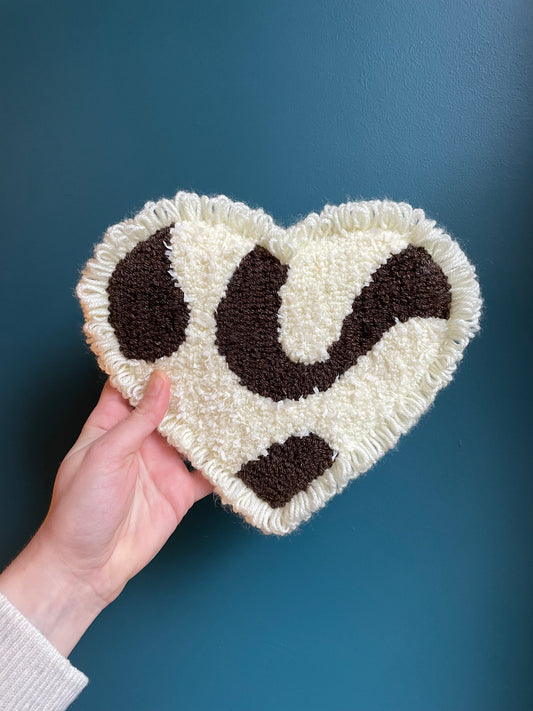 Petit cœur bouclé vache