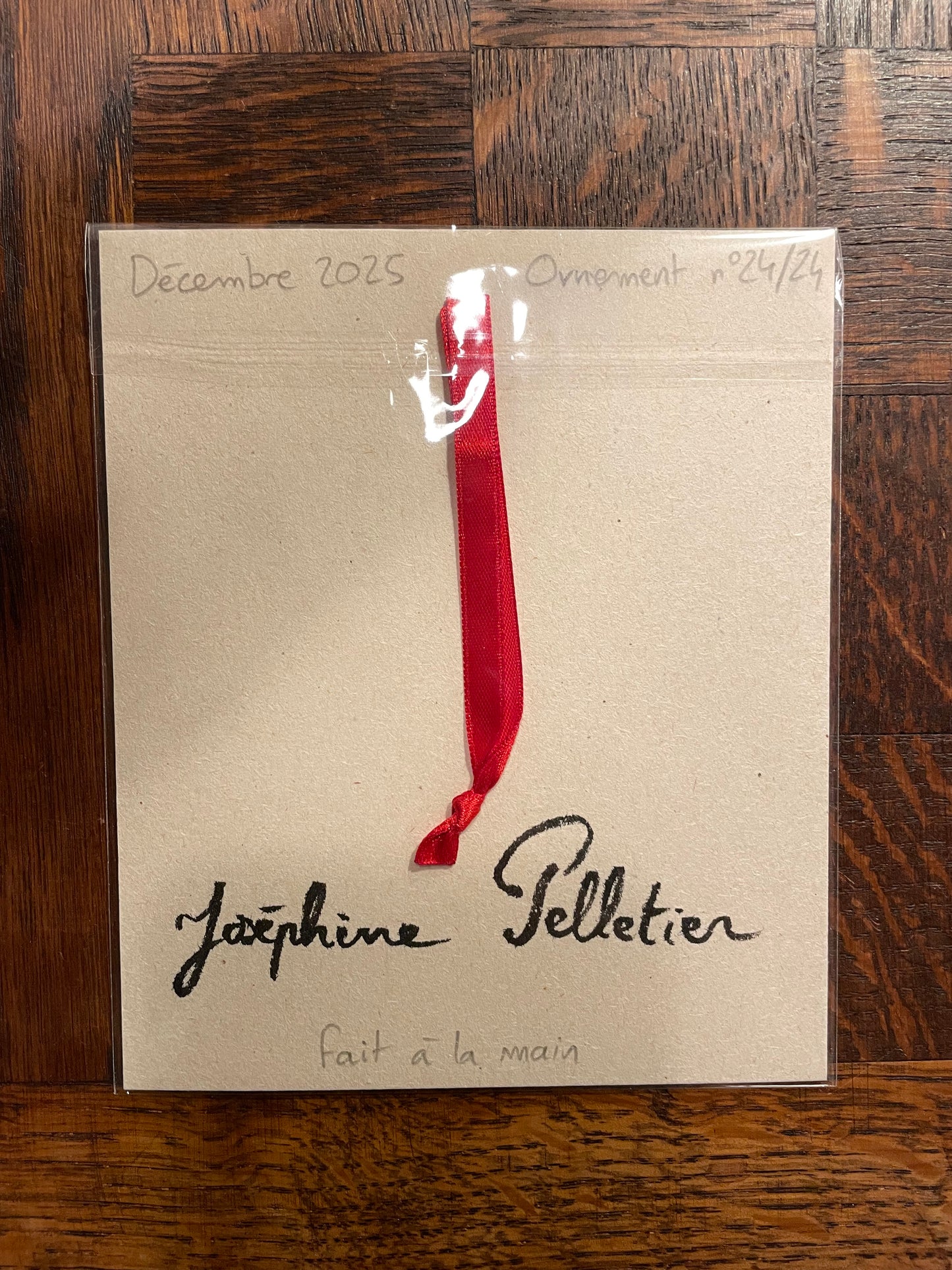 Ornement à suspendre nº24/24 (décembre 2025)