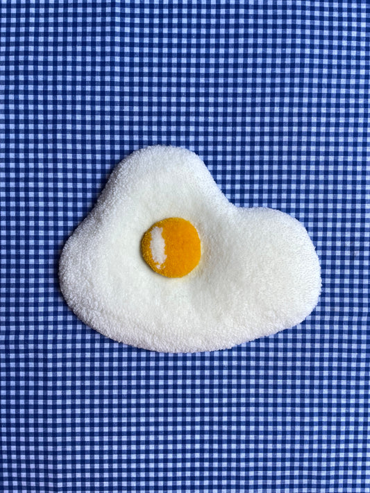 Œuf au plat tufté • moyen (à suspendre ou poser)