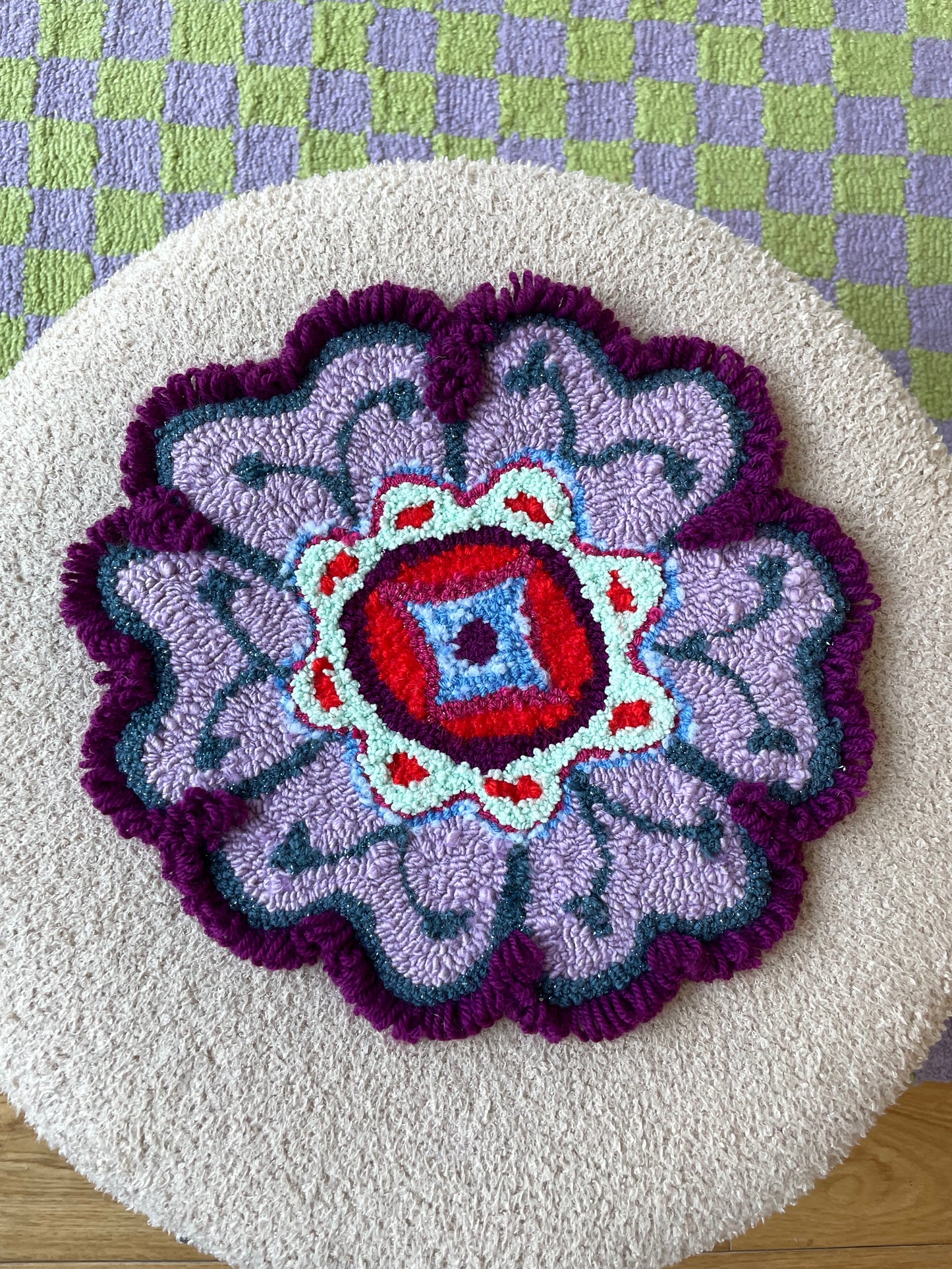 Petite fleur 3D psychédélique (tapisserie murale)