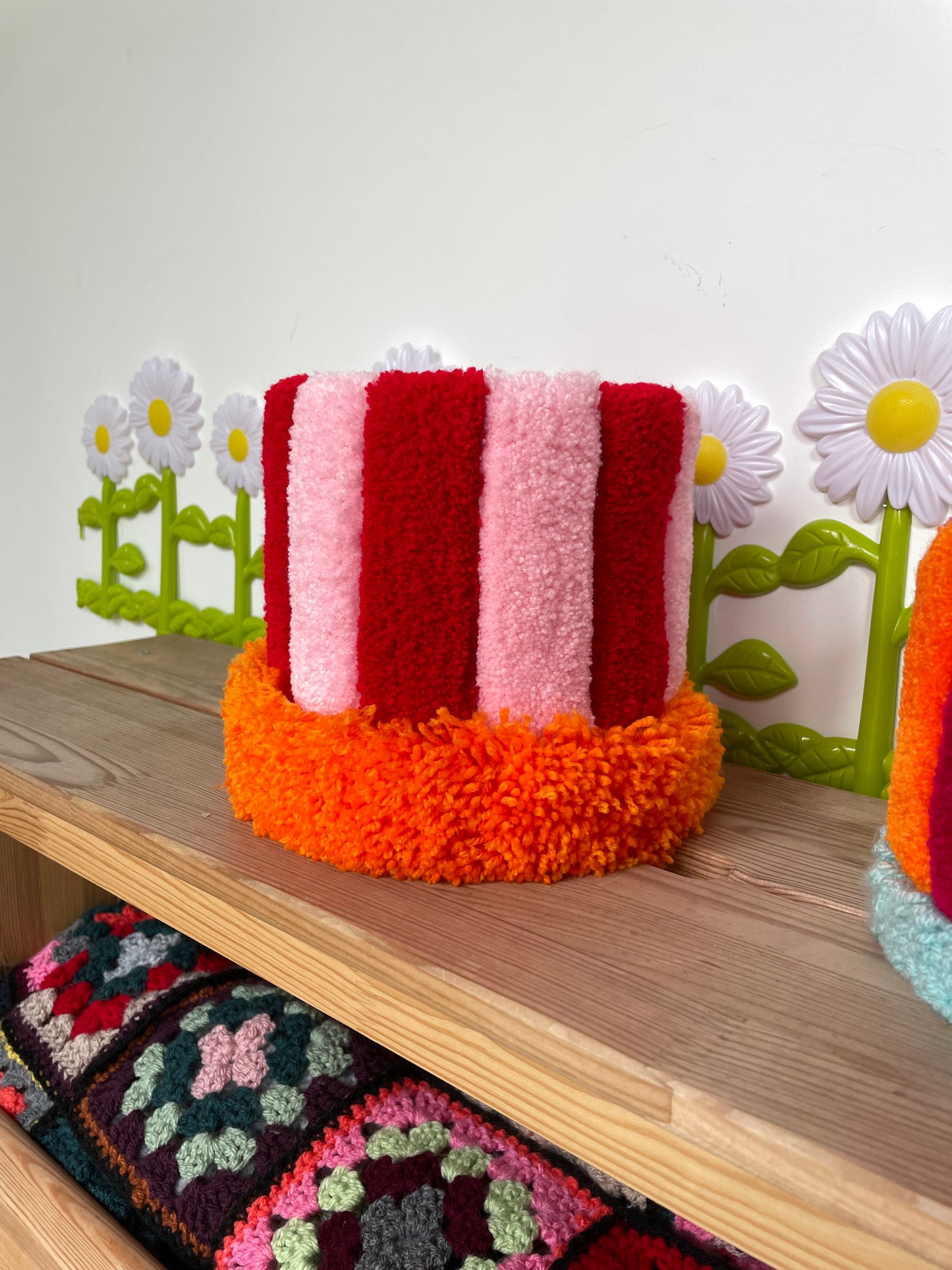 Cache-pot en tufting • MOYEN