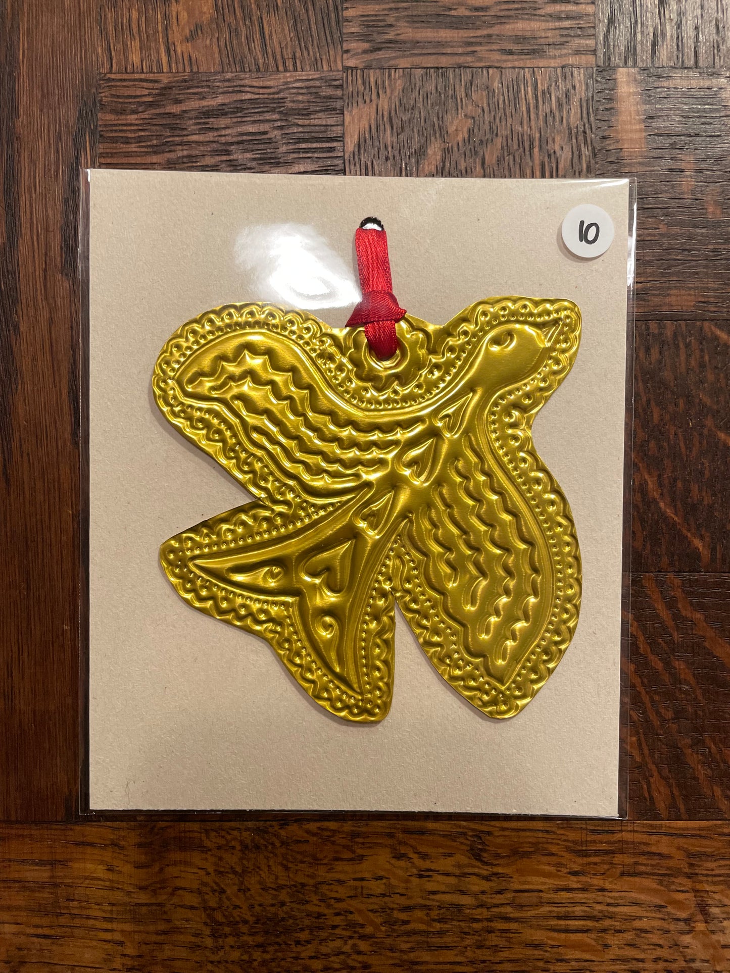 Ornement à suspendre nº19/24 (décembre 2025)