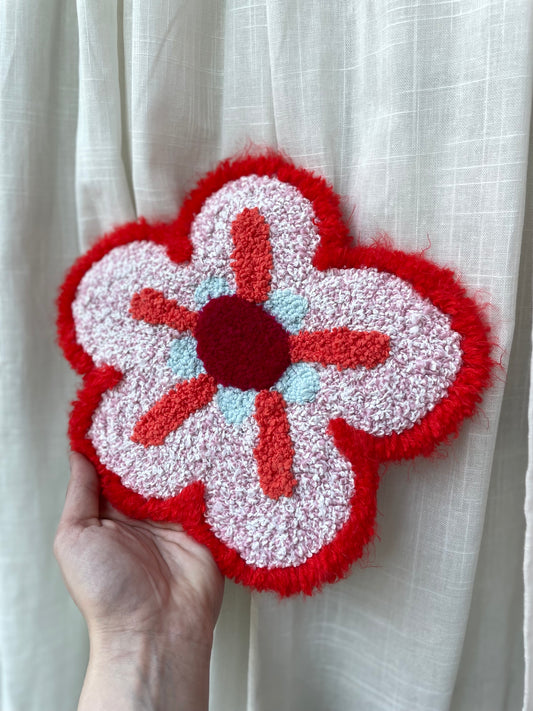 Petite fleur 3D psychédélique (tapisserie murale)