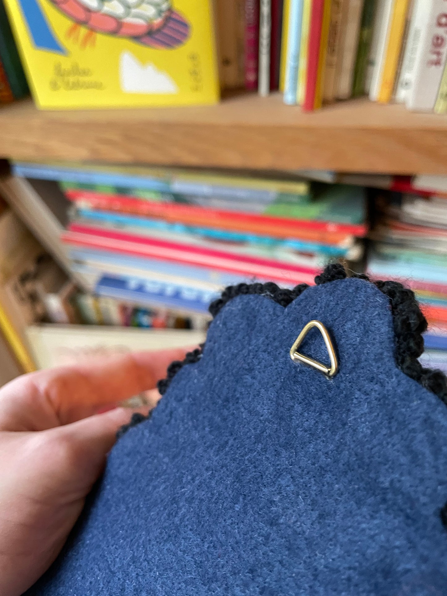 « Rosie » et « Candy » duo de tapisseries caniche décoration murale tufting