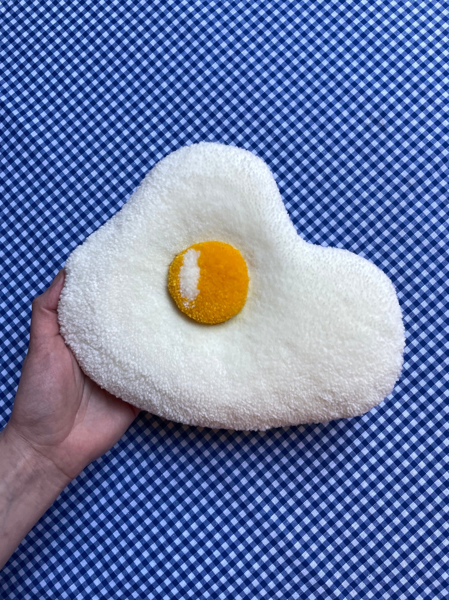 Œuf au plat tufté • moyen (à suspendre ou poser)