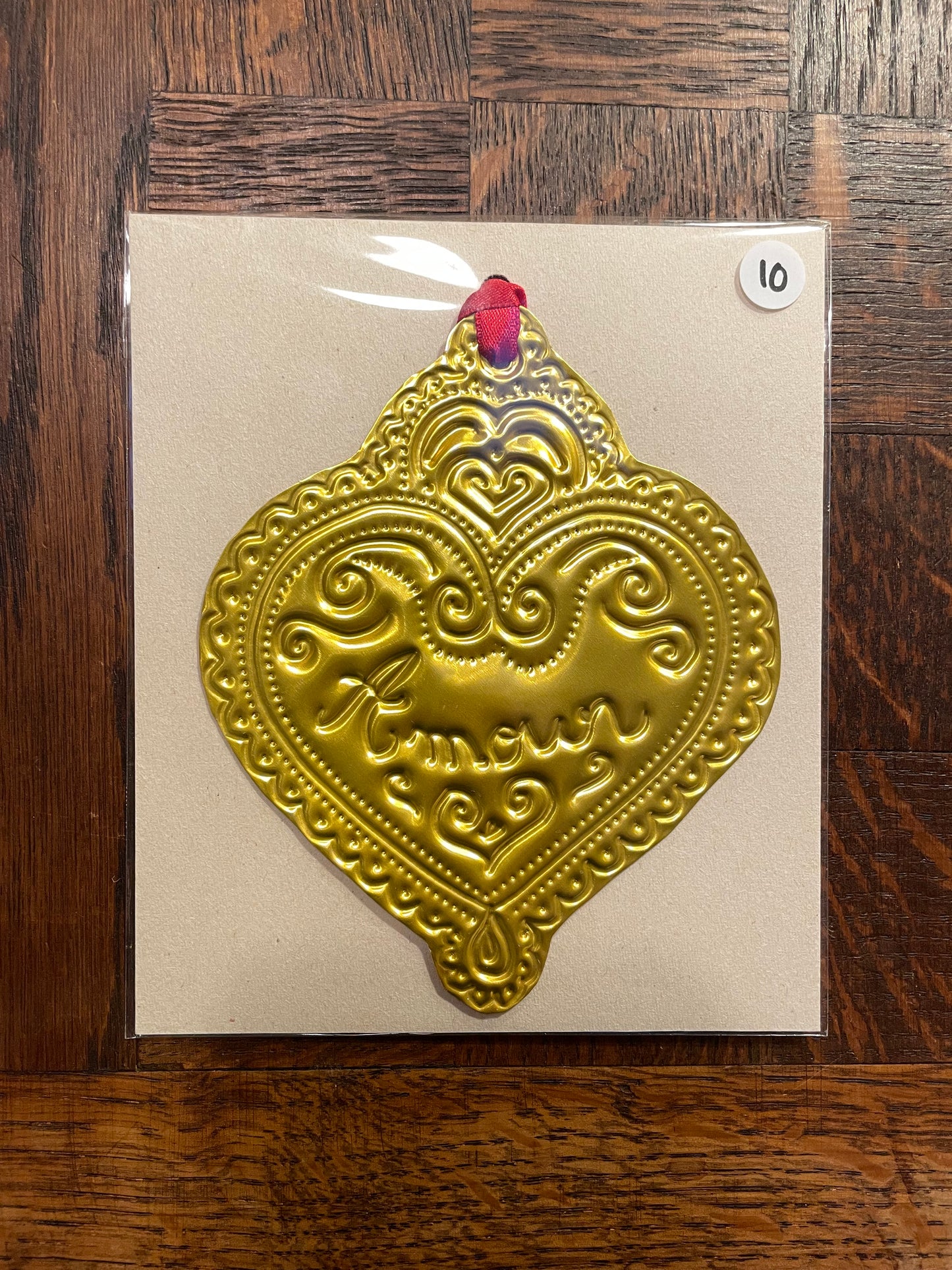 Ornement à suspendre nº18/24 (décembre 2025)