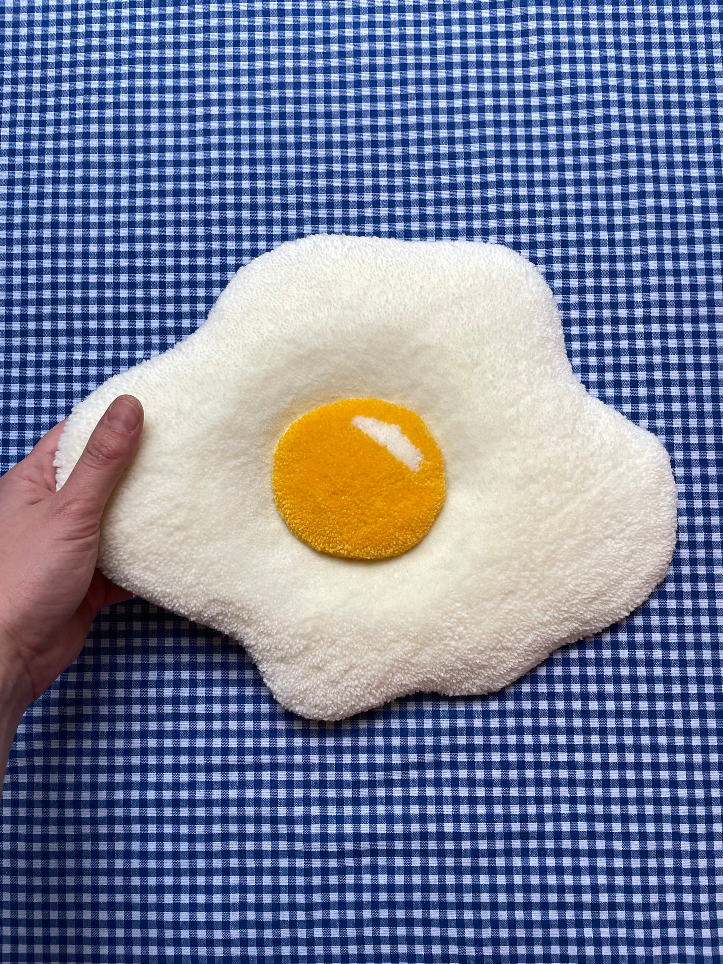 Œuf au plat tufté • très grand (à suspendre ou poser)