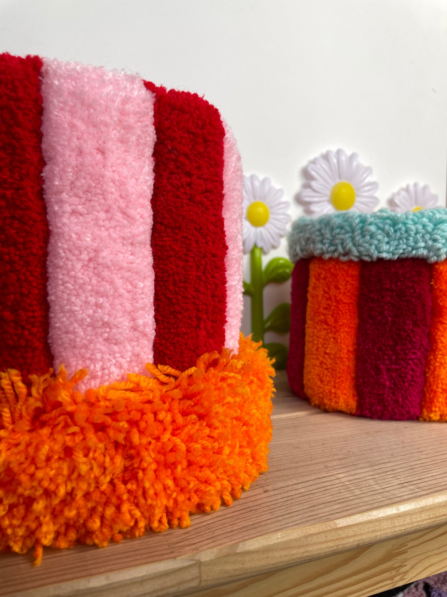 Cache-pot en tufting • MOYEN