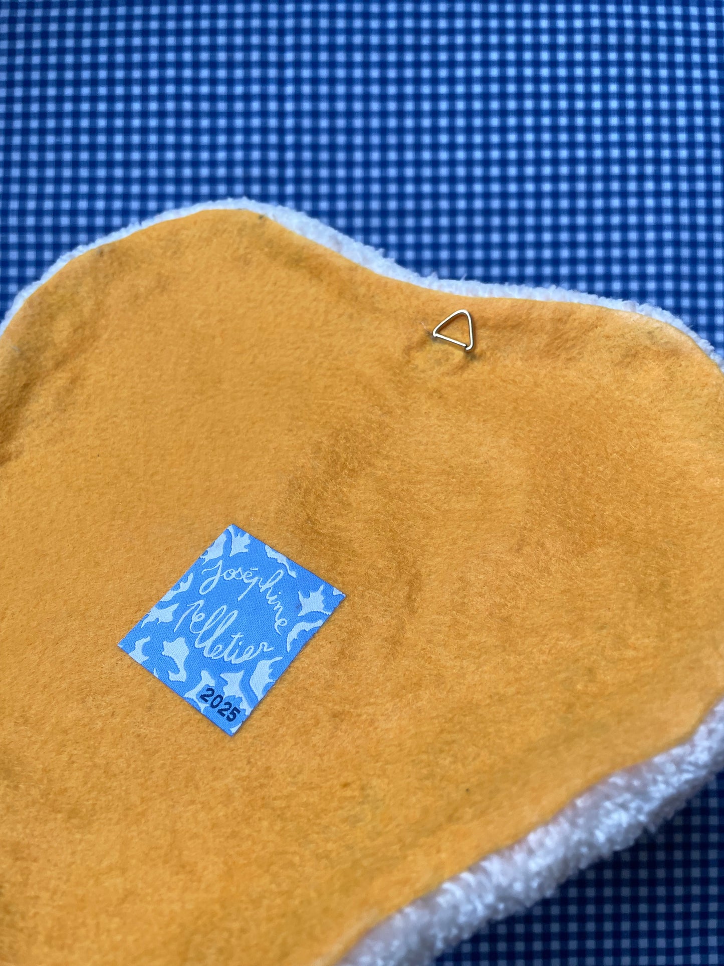 Œuf au plat tufté • très grand (à suspendre ou poser)