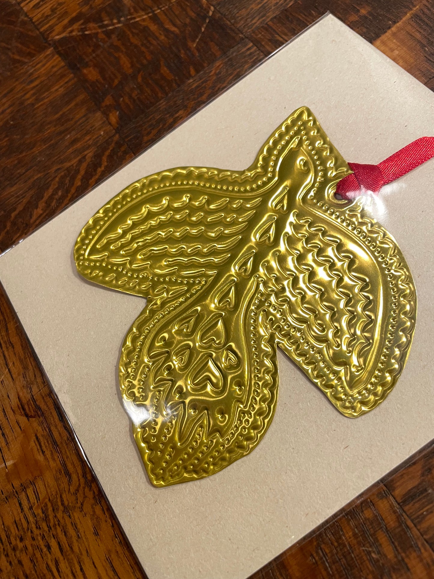 Ornement à suspendre nº2/24 (décembre 2025)