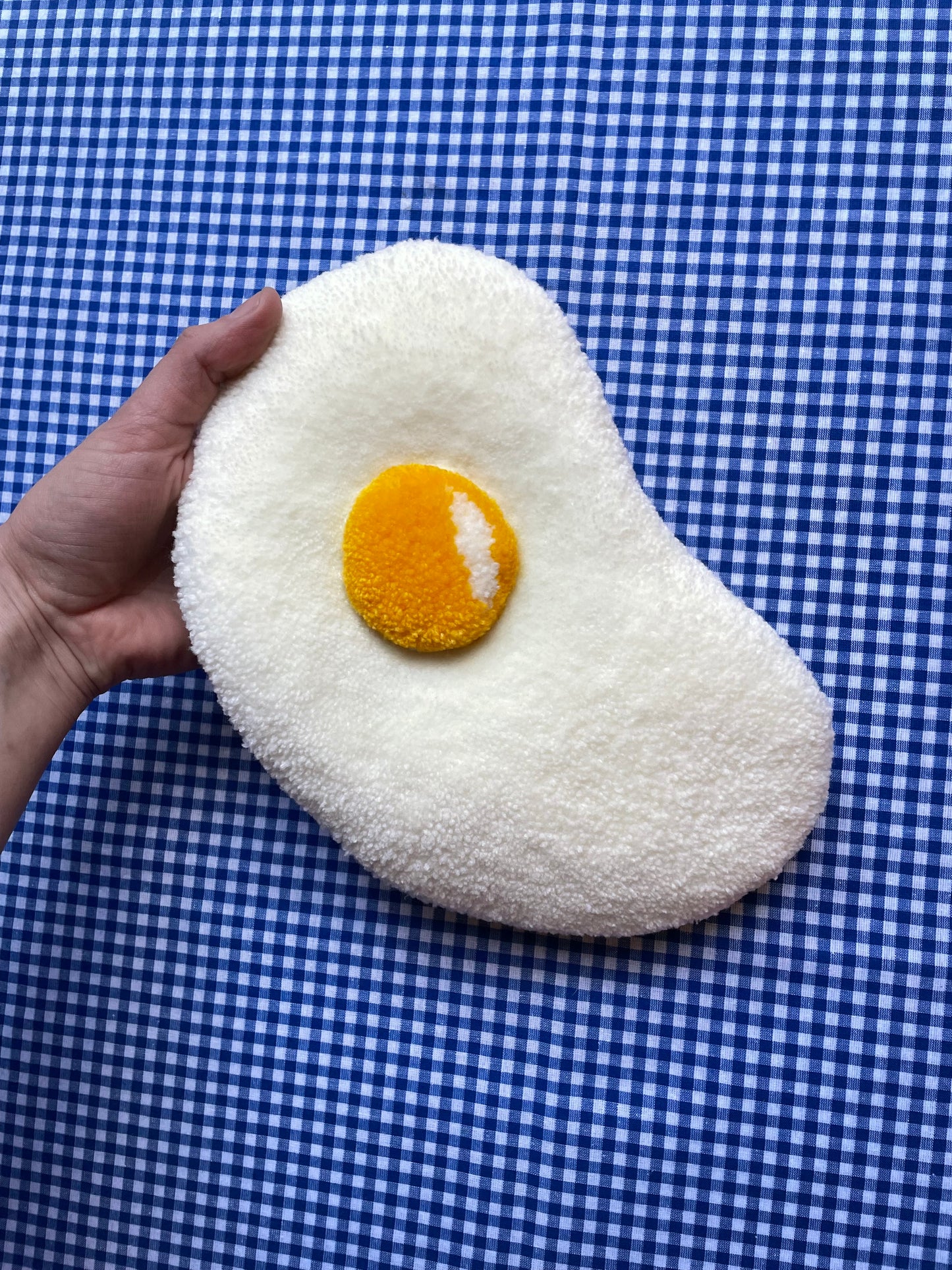 Œuf au plat tufté • moyen (à suspendre ou poser)