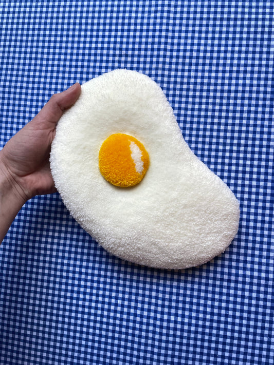 Œuf au plat tufté • moyen (à suspendre ou poser)