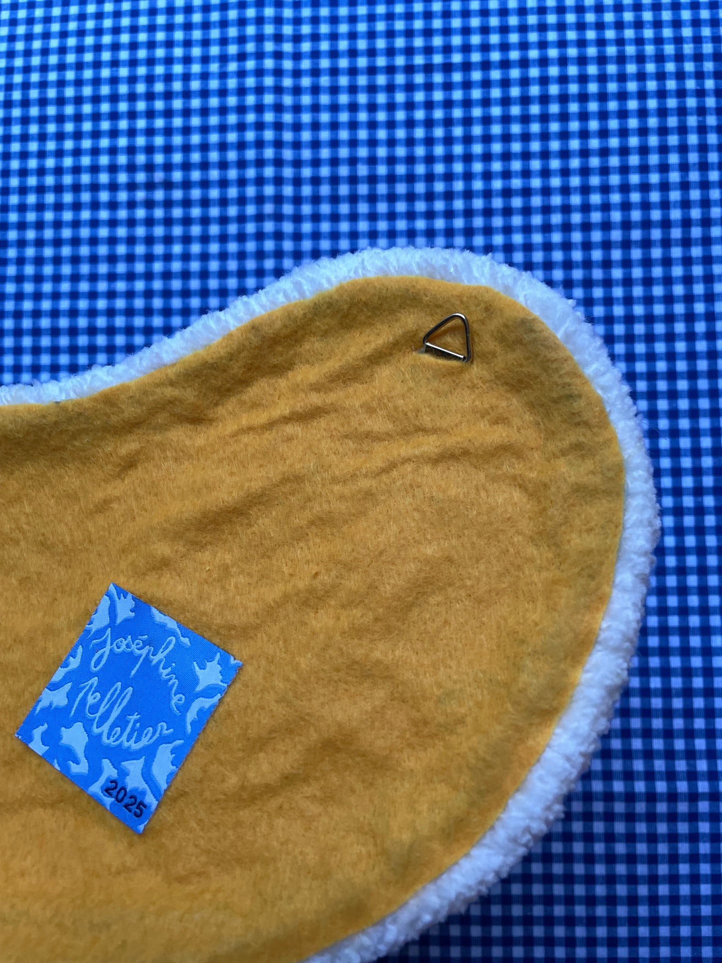 Œuf au plat tufté • moyen (à suspendre ou poser)