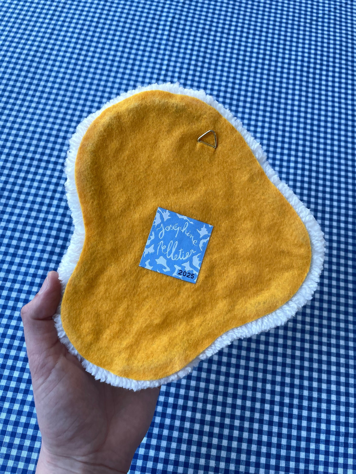 Œuf au plat tufté • moyen (à suspendre ou poser)