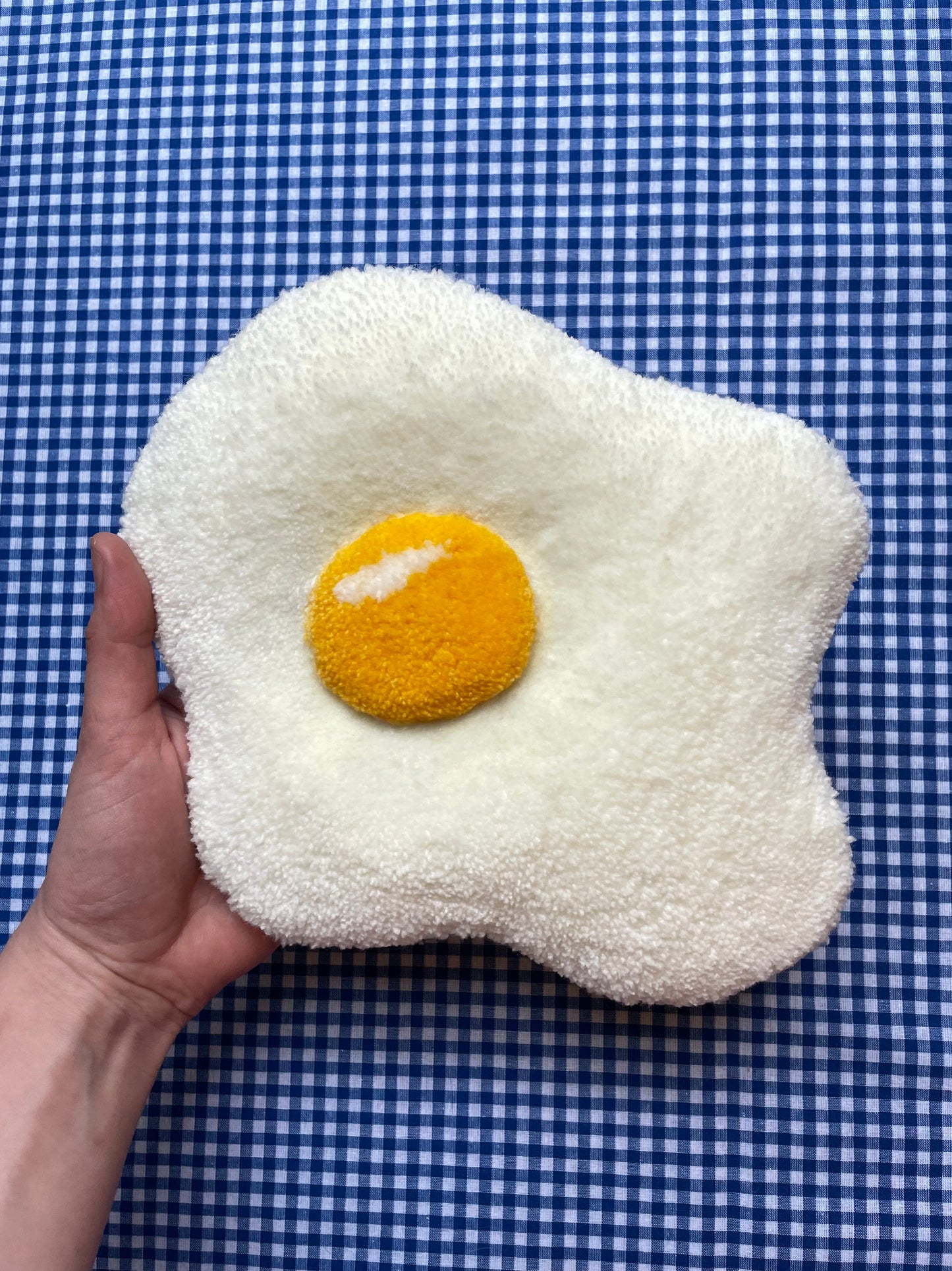 Œuf au plat tufté • moyen (à suspendre ou poser)