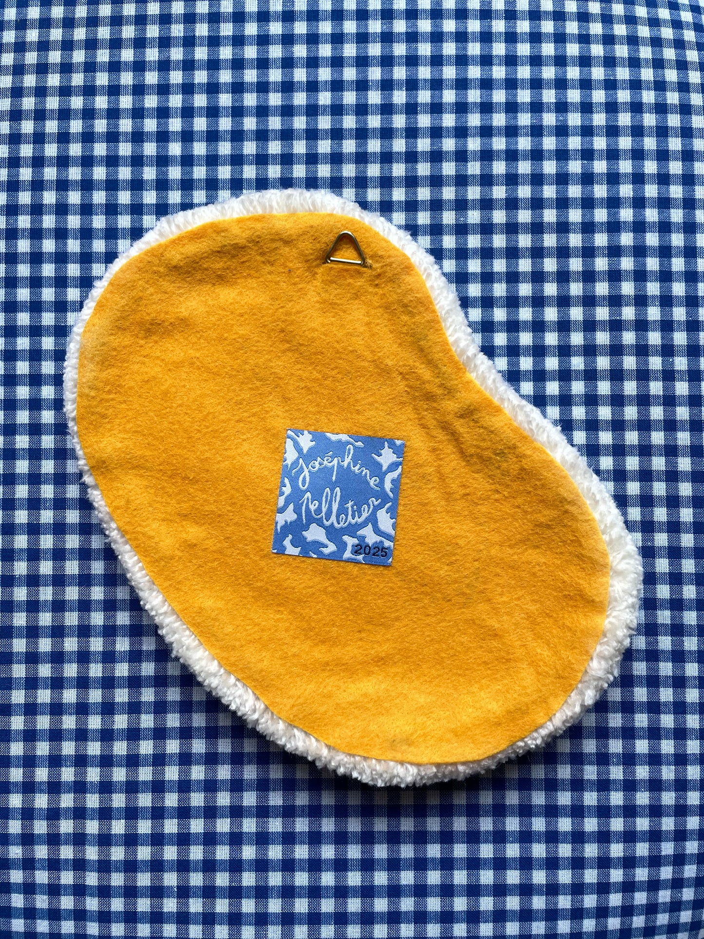 Œuf au plat tufté • moyen (à suspendre ou poser)