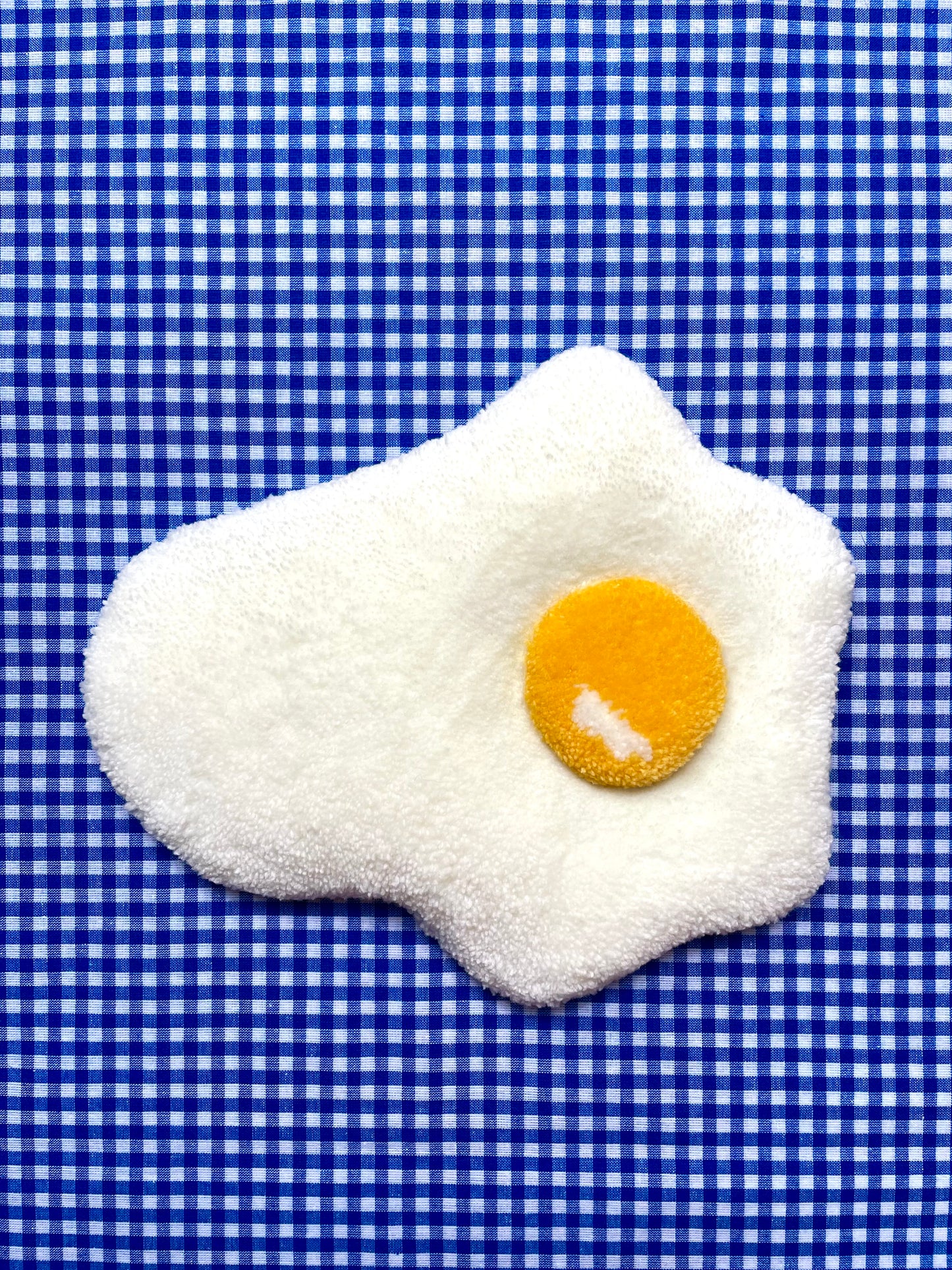 Œuf au plat tufté • moyen (à suspendre ou poser)