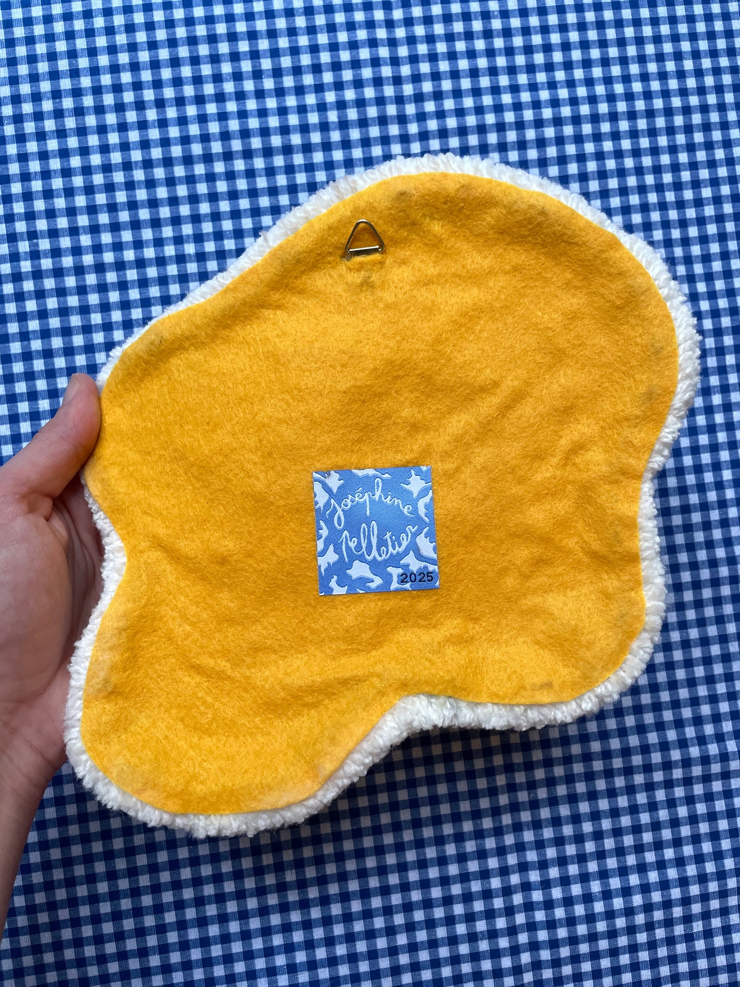 Œuf au plat tufté • moyen (à suspendre ou poser)