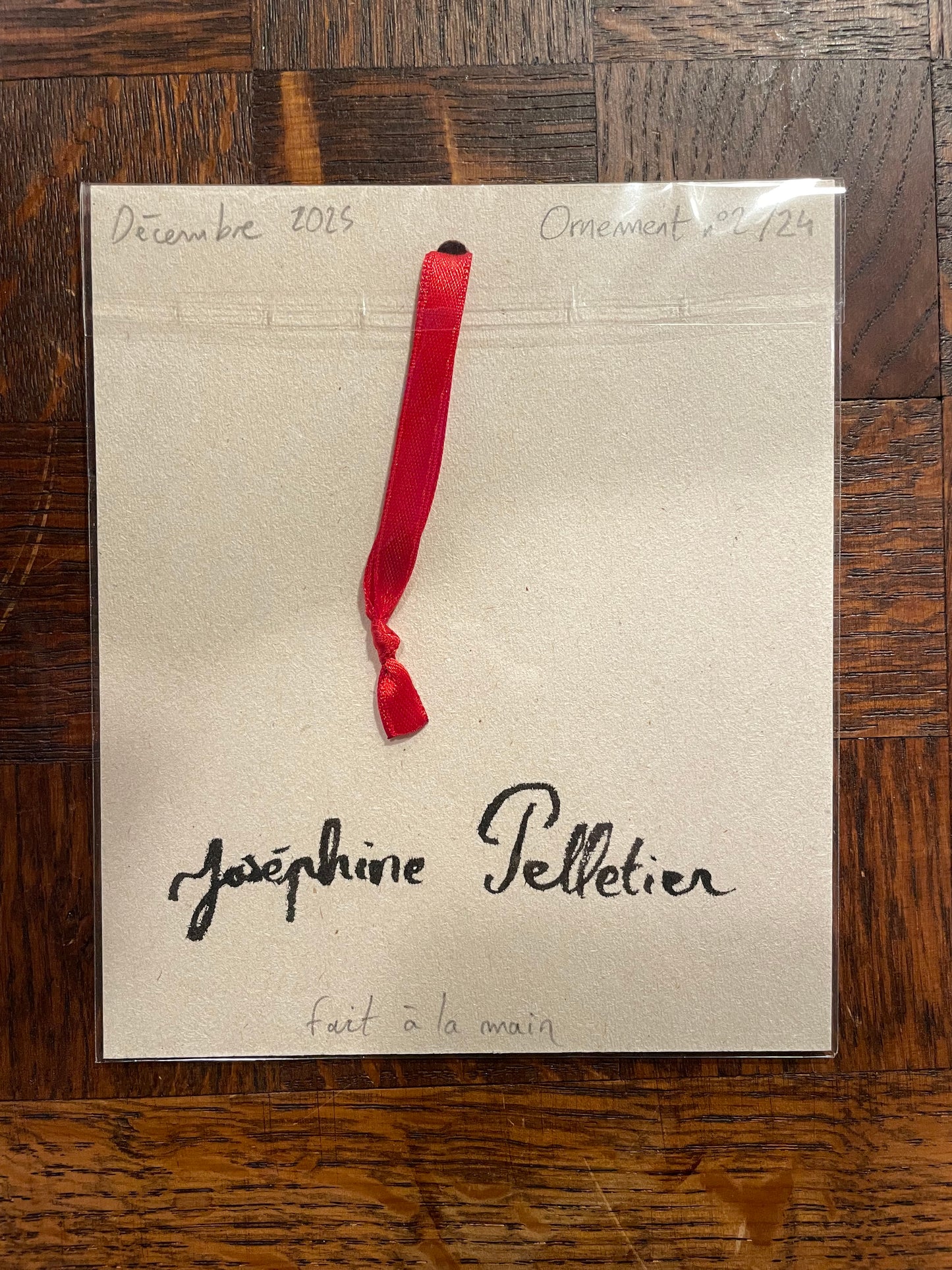 Ornement à suspendre nº2/24 (décembre 2025)