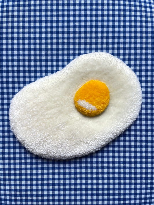 Œuf au plat tufté • moyen (à suspendre ou poser)