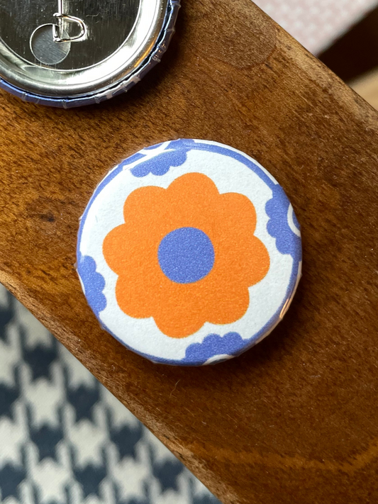 Badge pins « Fleur rétro »